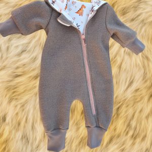 Wollwalk-Overall Gr. 62/68 – Kuscheliger Begleiter für jede Jahreszeit