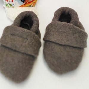 Wollwalkpuschen, Hausschuhe mit Ledersohle, Kitaschuhe Größe 18/19 schlamm